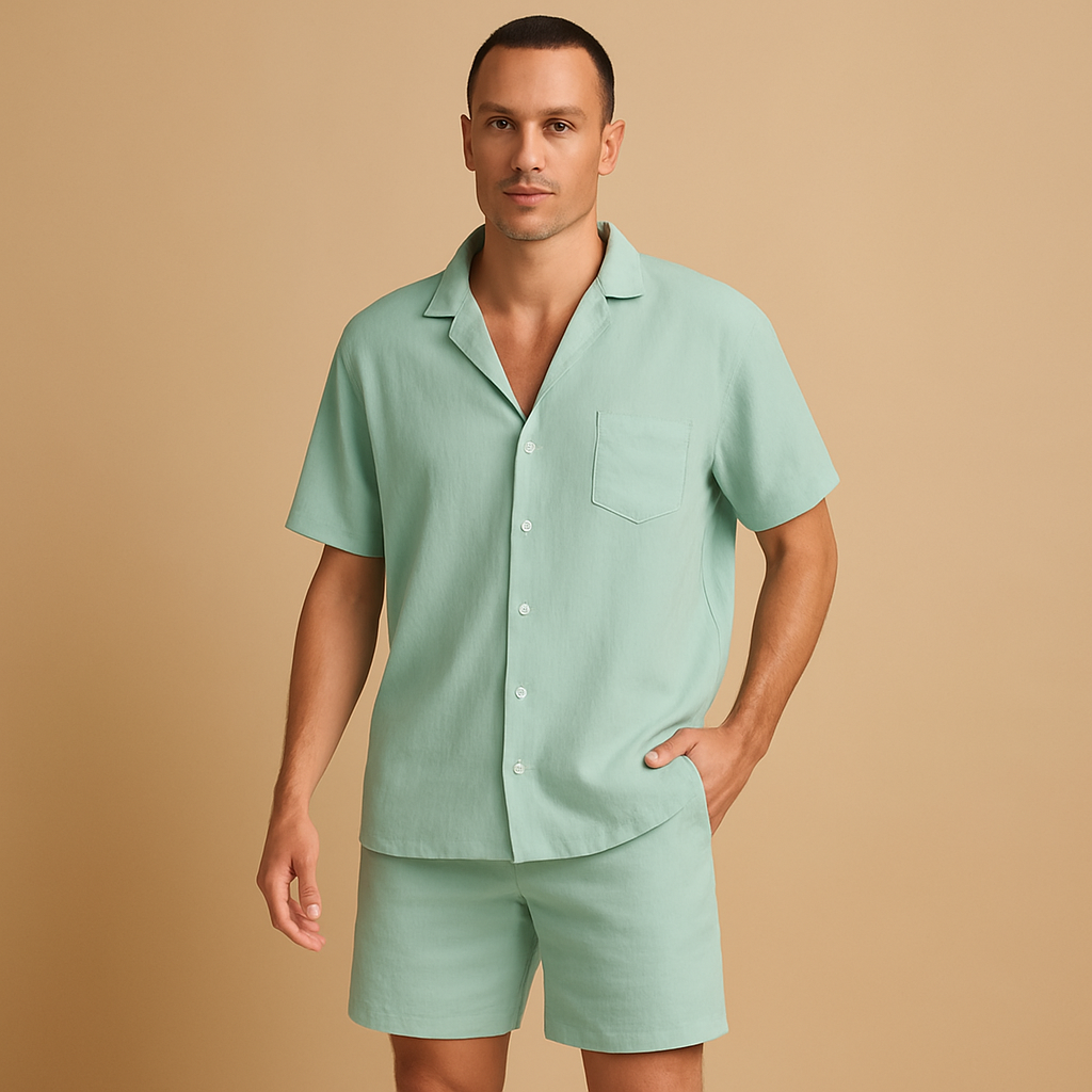 Zomers heren set met V-hals shirt en comfortabele shorts