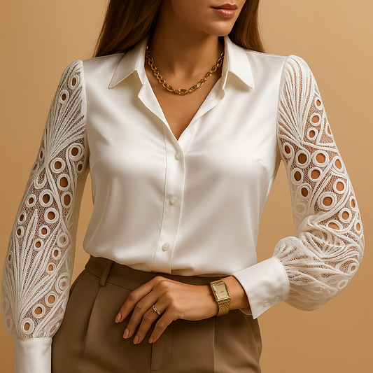 Elegante blouse met kanten mouwen